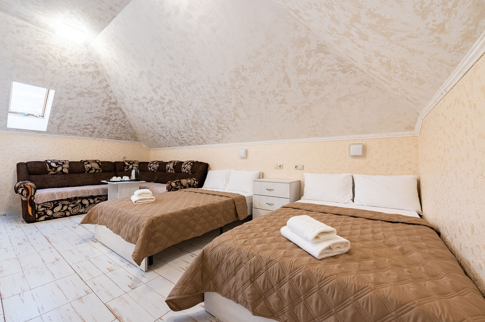 Семейный | мансарда