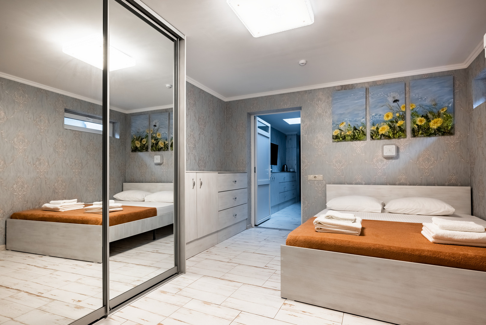 Семейный двухкомнатный