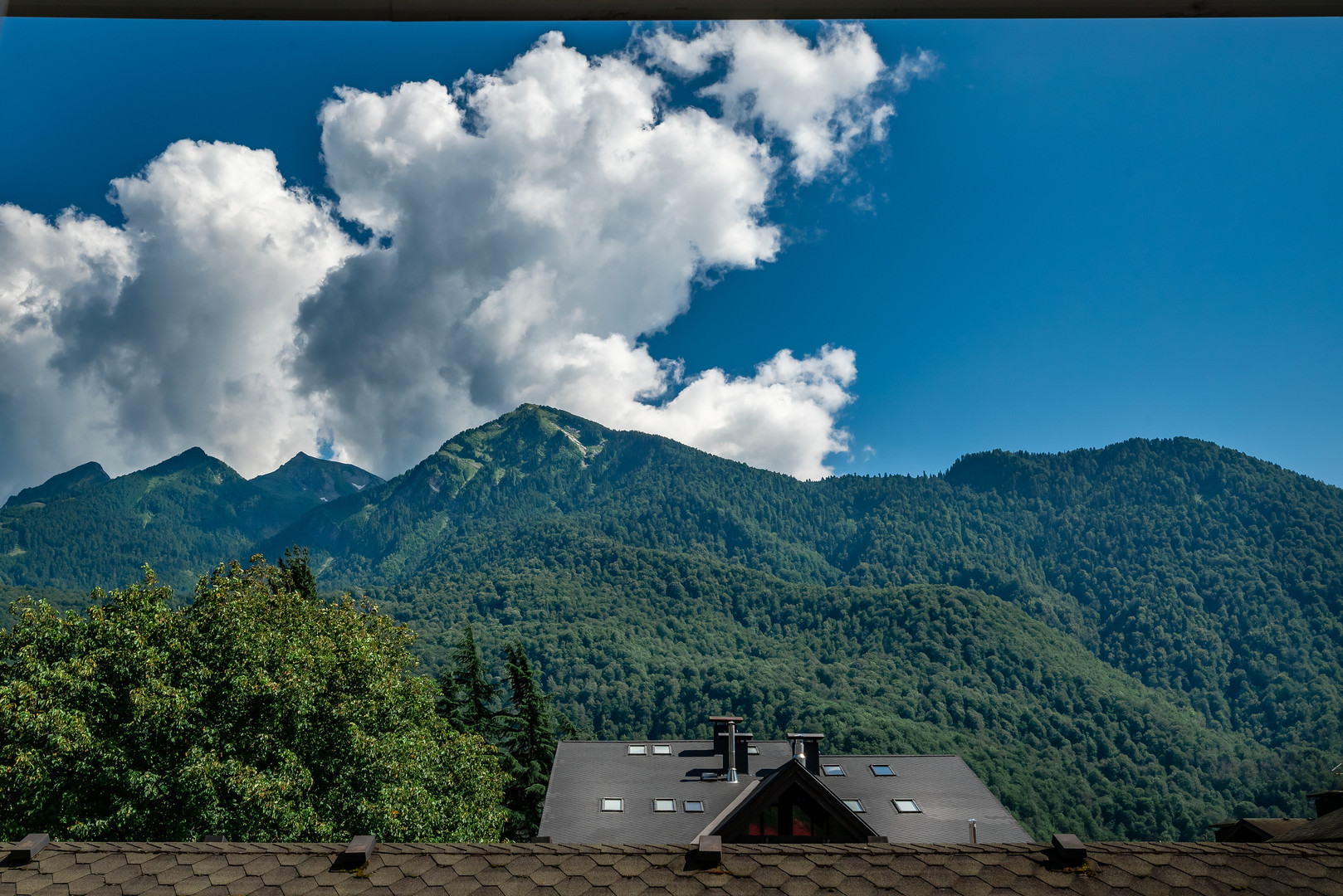 Комфорт | вид на горы