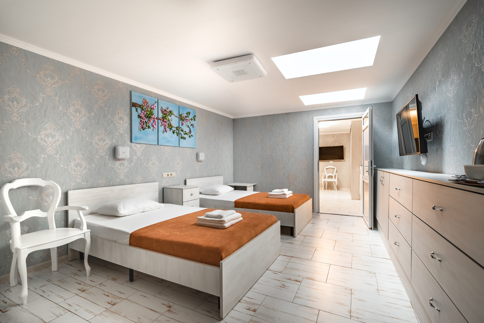 Семейный двухкомнатный