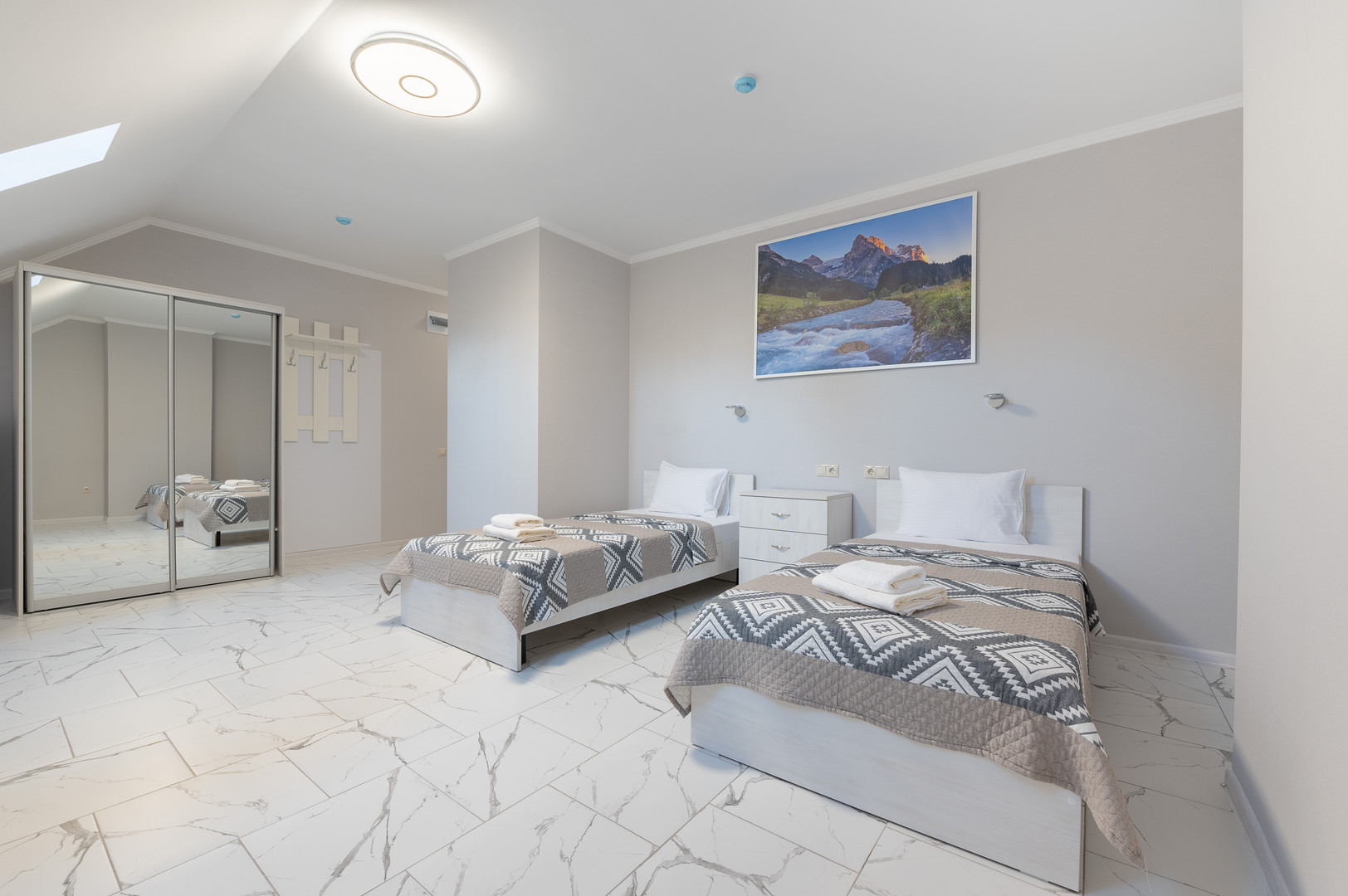 Полулюкс | мансарда